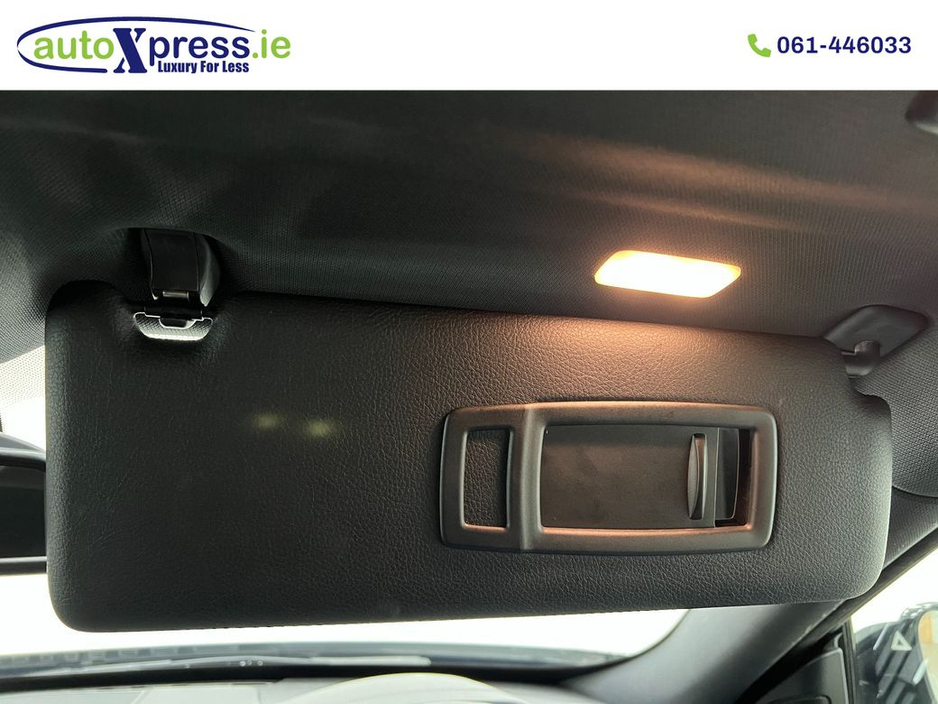 2017 BMW 3 Series - image 41