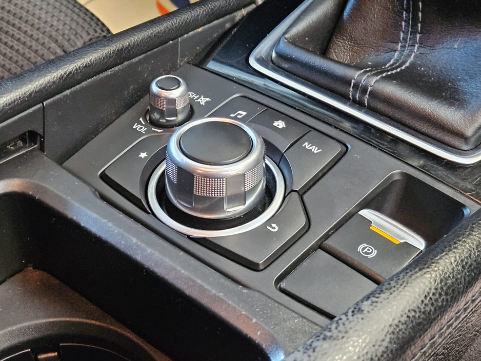 2019 Mazda Mazda3 - image 8