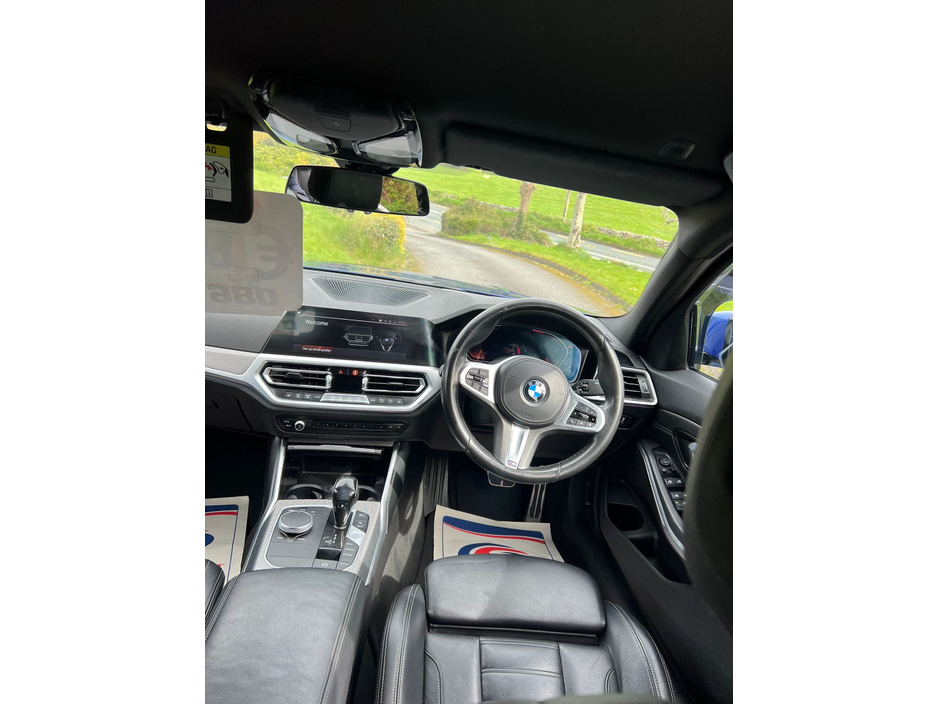 2019 BMW 3 Series - image 17