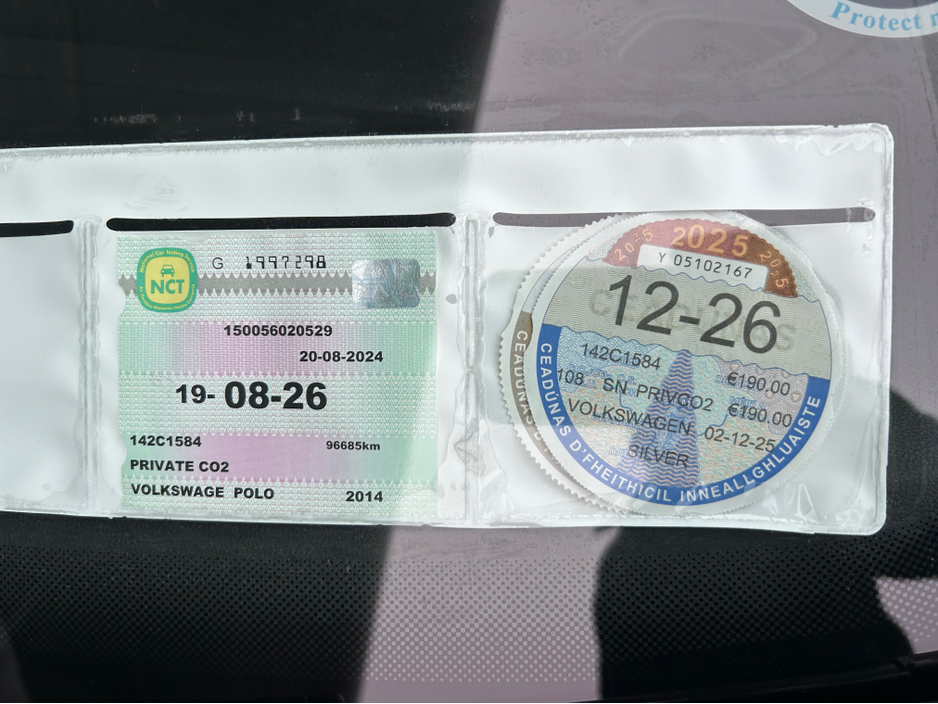 2014 Volkswagen Polo - image 3