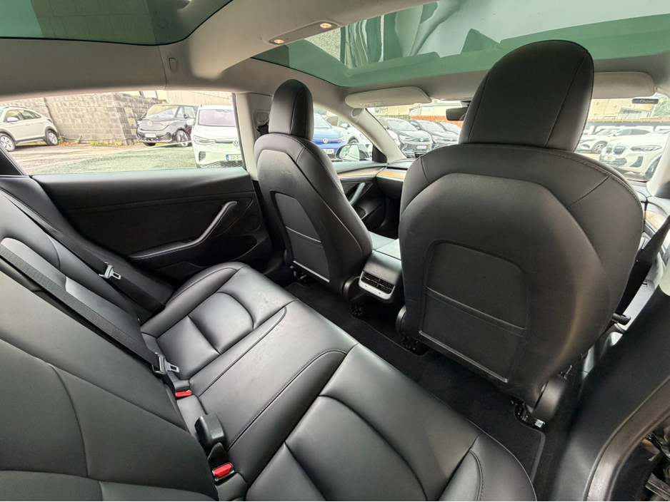 2022 Tesla Model 3 PAN ROOF..BLACK LEATHER..WARRANTY INCLUDED..FINANCE PROVIDED €22,900