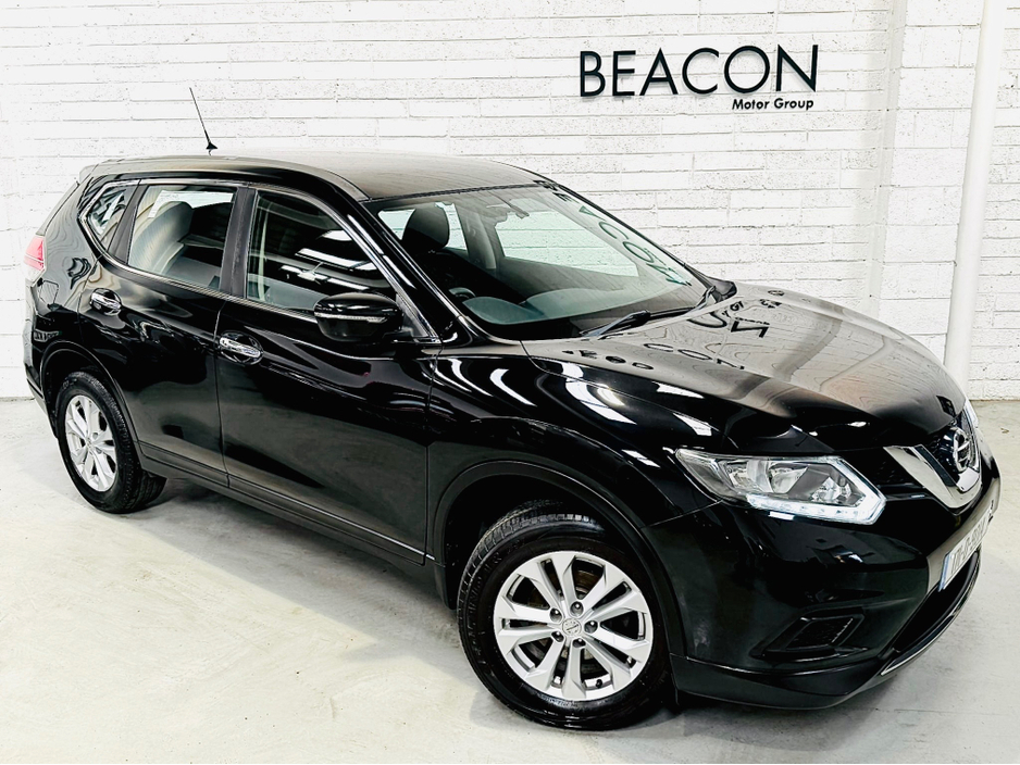 2017 Nissan X-Trail - image 2