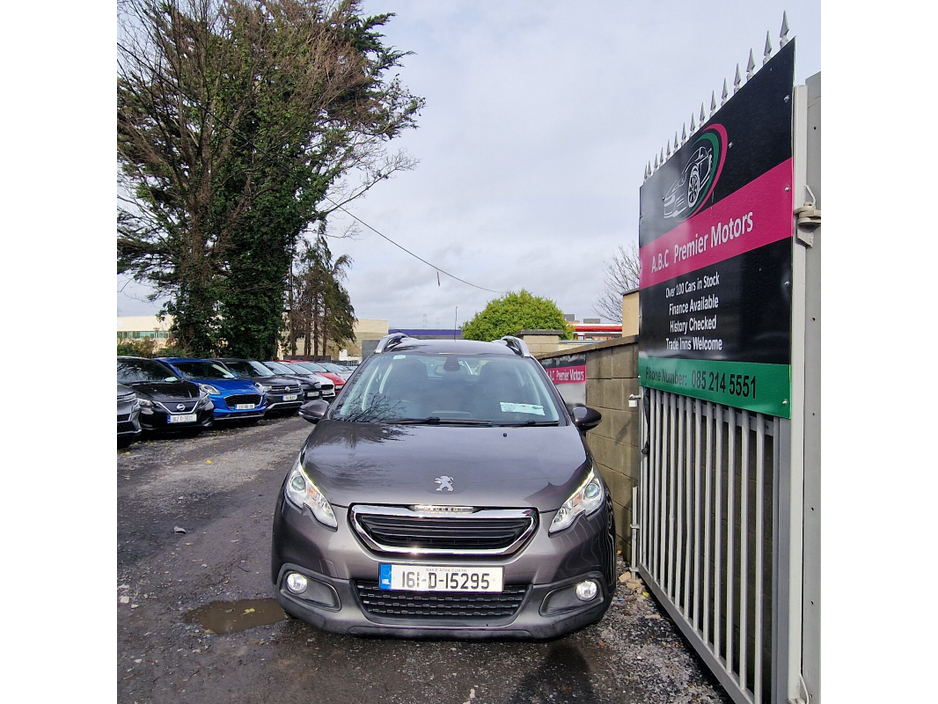 2016 Peugeot 2008 - image 6