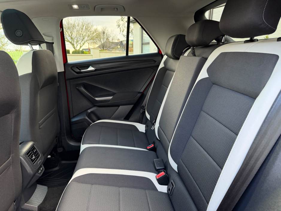 2021 Volkswagen T-Roc 2.0 TDI 150bhp Sport €25,950