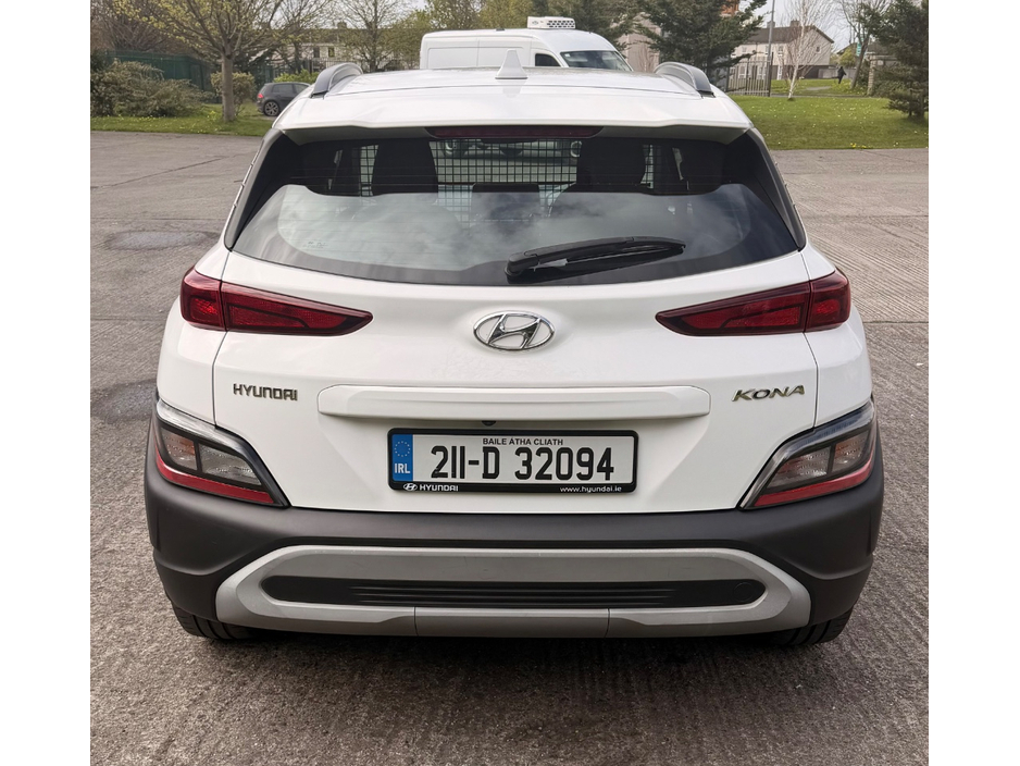 2021 Hyundai Kona - image 7