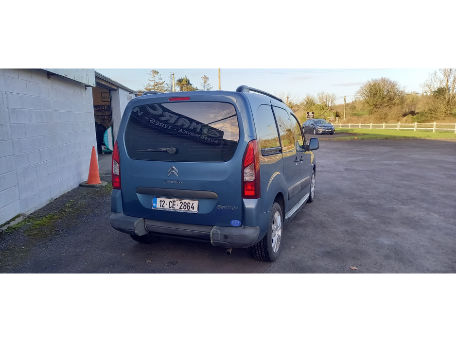 2012 Citroen Berlingo Multispace - image 8