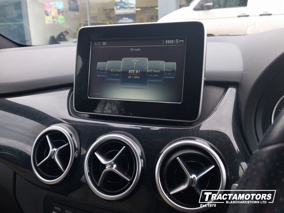 2018 Mercedes-Benz B Class - image 16