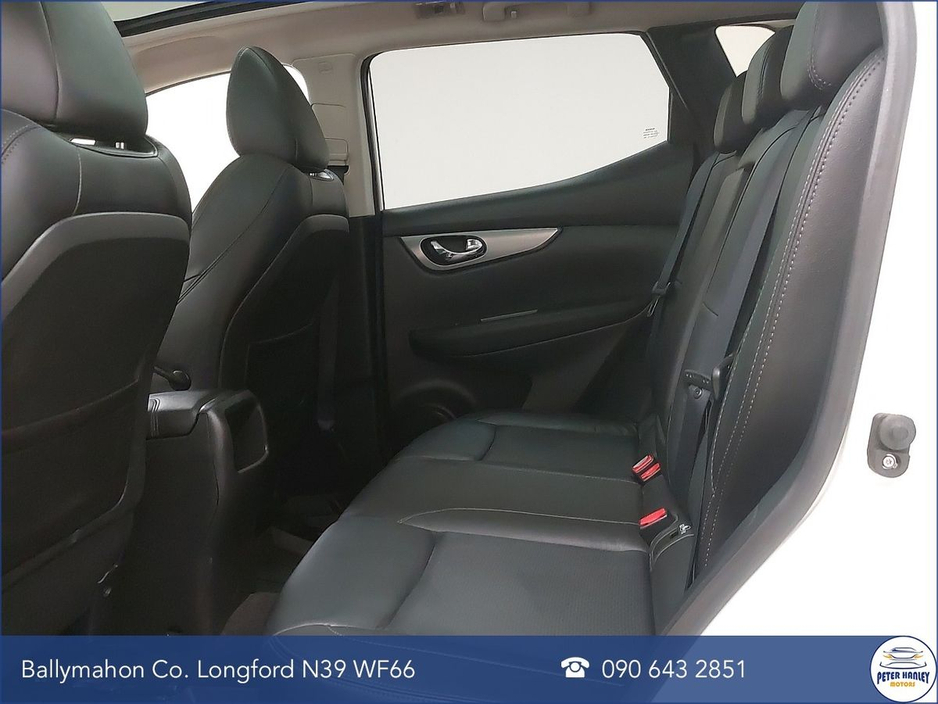 2018 Nissan Qashqai - image 12