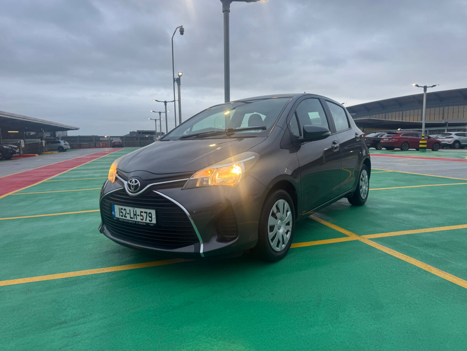 2015 Toyota Yaris 1.0 VVT-i 3Dr Luna €11,950