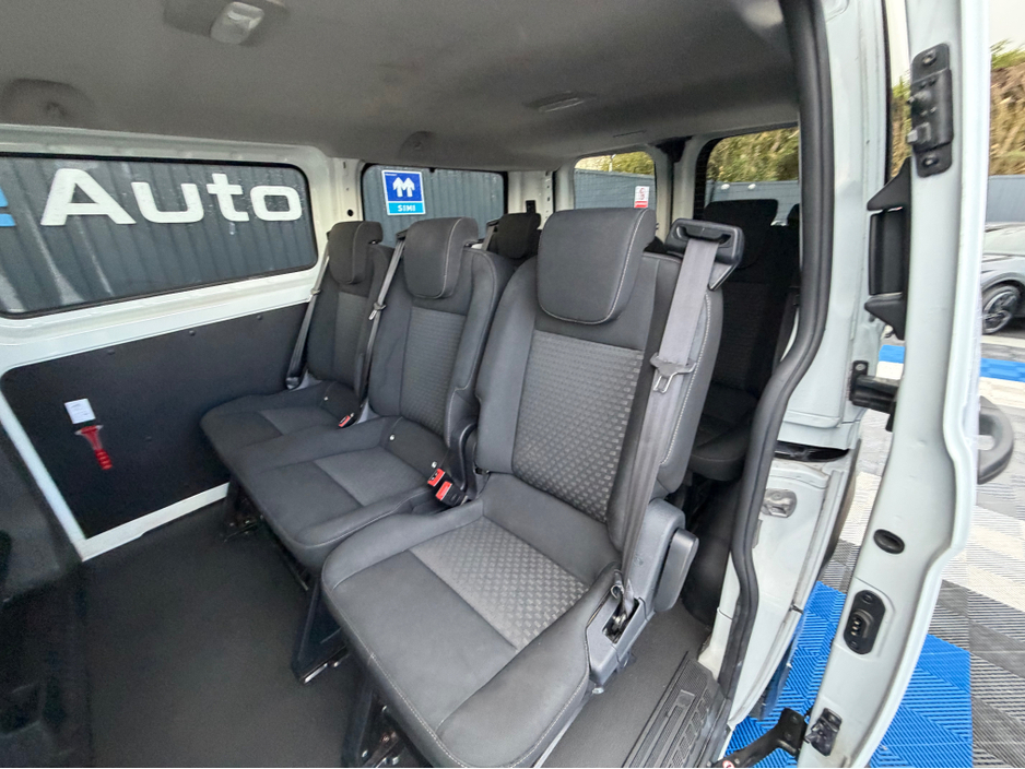 2021 Ford Transit Custom - image 31