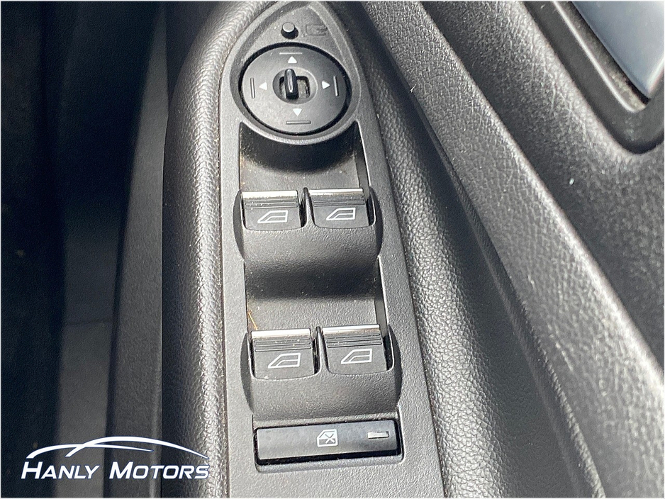 2018 Ford Kuga - image 20