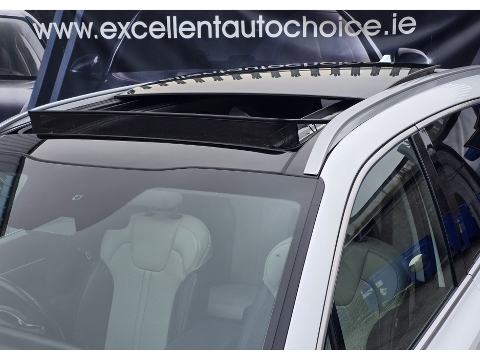 2022 Kia Sorento - image 10