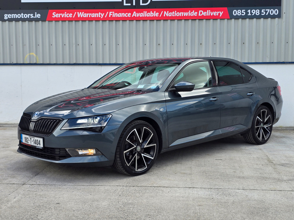 2018 Skoda Superb - image 19