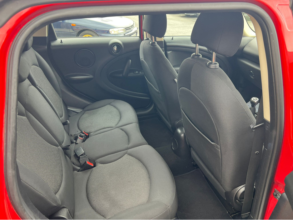 2015 MINI Countryman - image 12