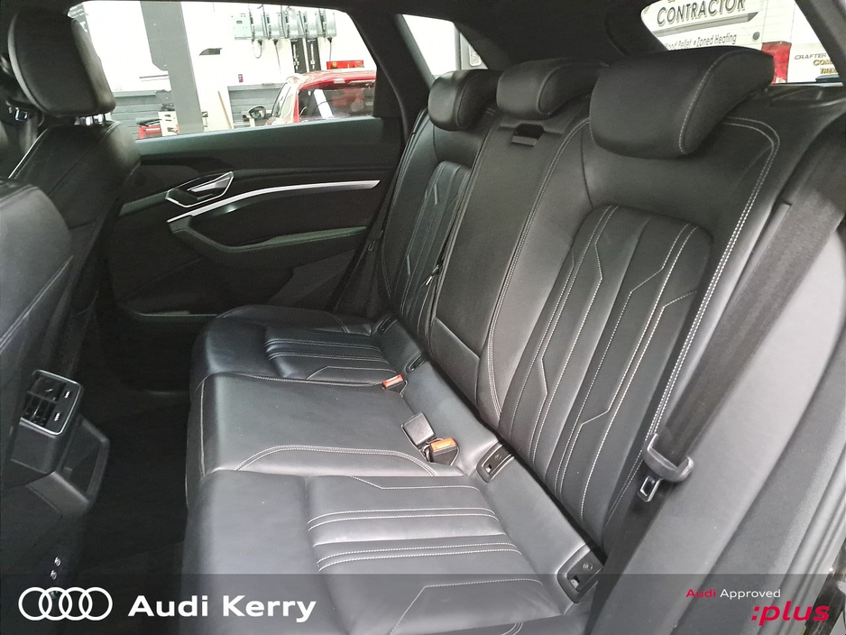 2021 Audi e-tron - image 13