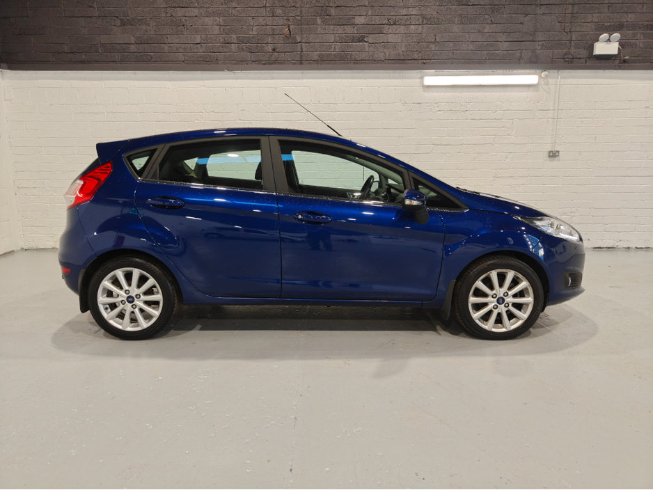 2017 Ford Fiesta TITANIUM 1.0 65PS M5 4DR €10,950