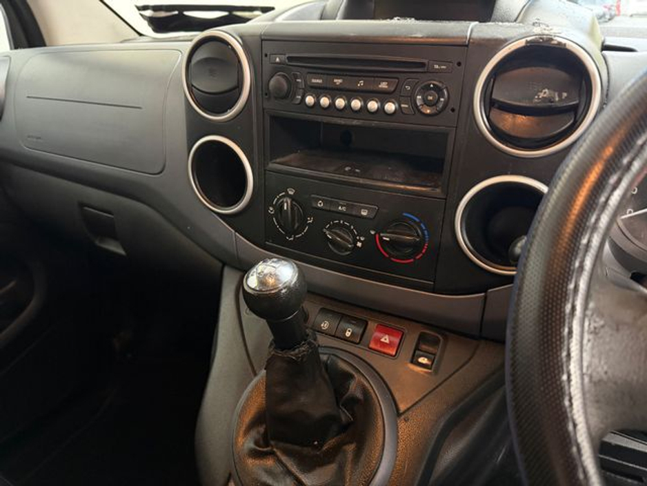 2013 Peugeot Partner Wheelchair Assessable 1.6 HDI Tepee S 5 Seats 5DR €7,777