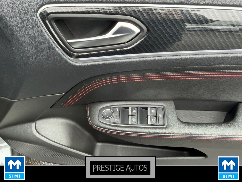 2023 Renault Arkana - image 38