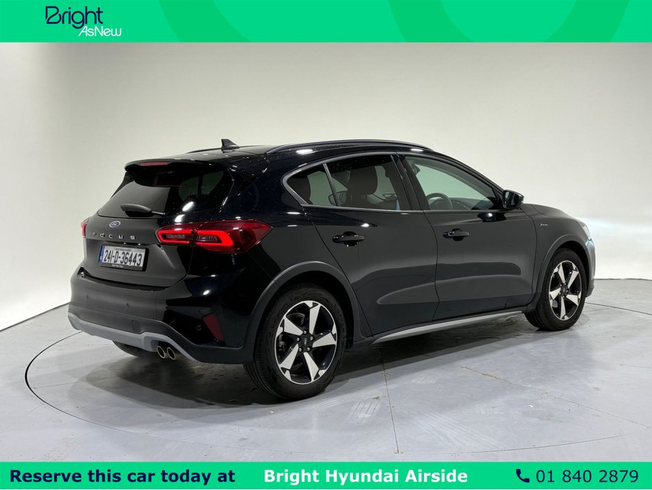 2024 Ford Focus - image 7