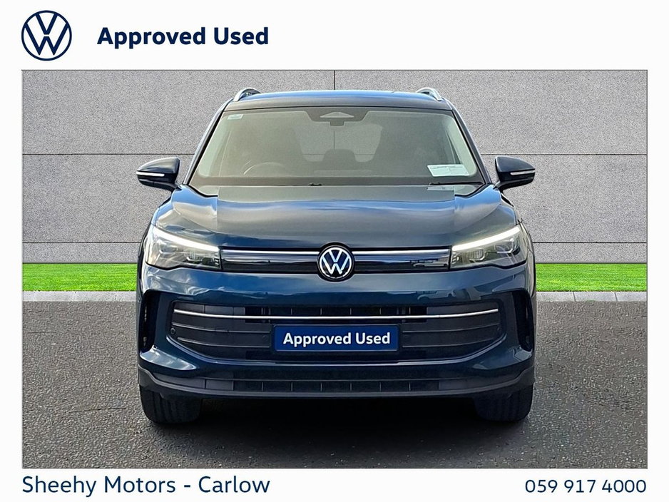 2024 Volkswagen Tiguan - image 12