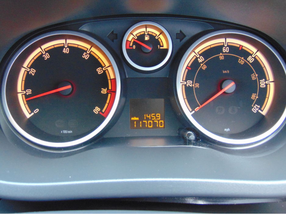 2014 Vauxhall Corsa 1.2 LIMITED EDITION 85PS 3DR €6,950