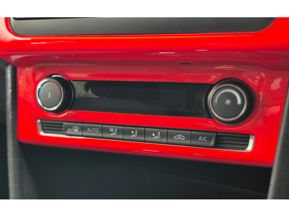 2017 Volkswagen Polo - image 22