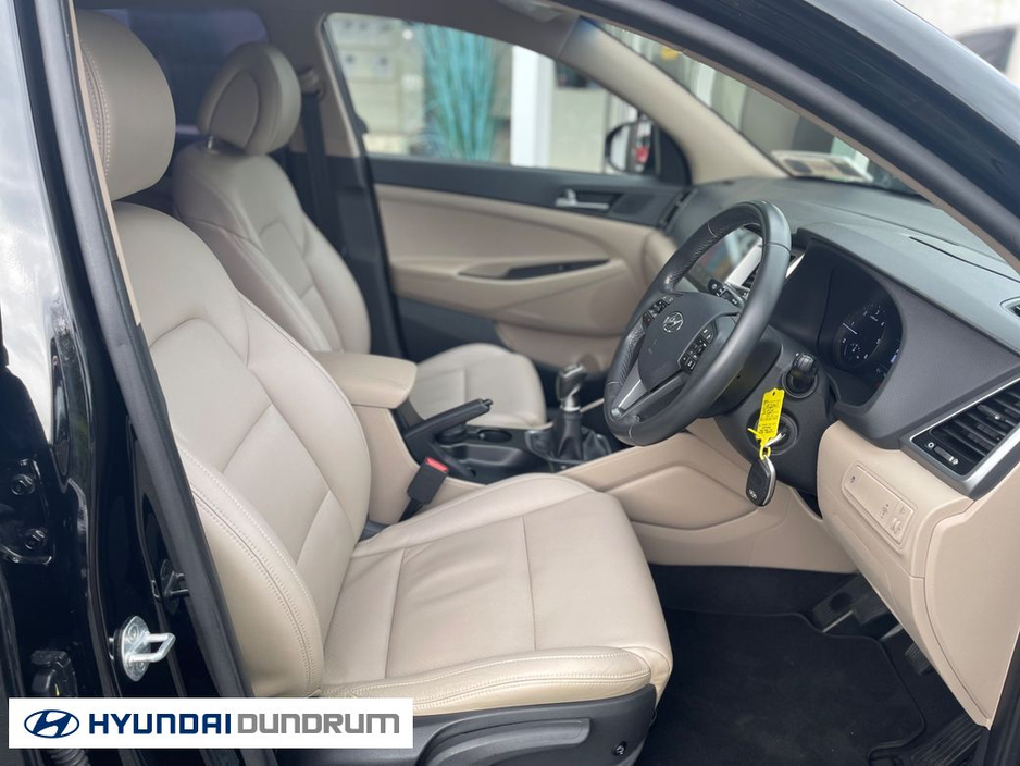 2016 Hyundai Tucson - image 11