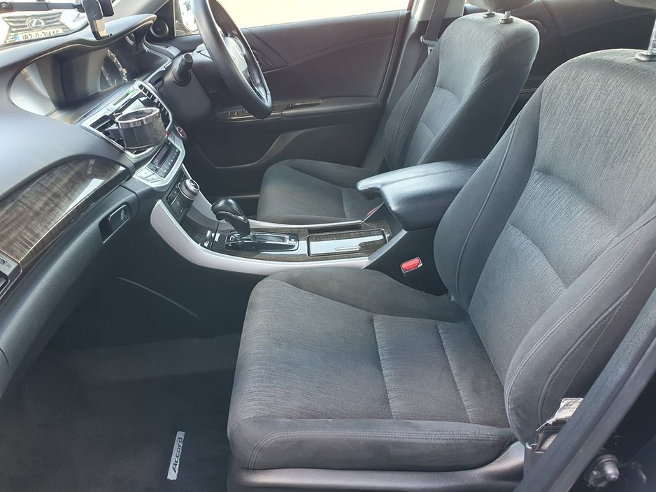 2013 Honda Accord - image 20