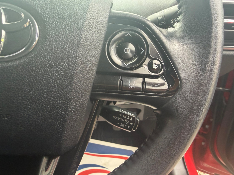 2019 Toyota Prius - image 20