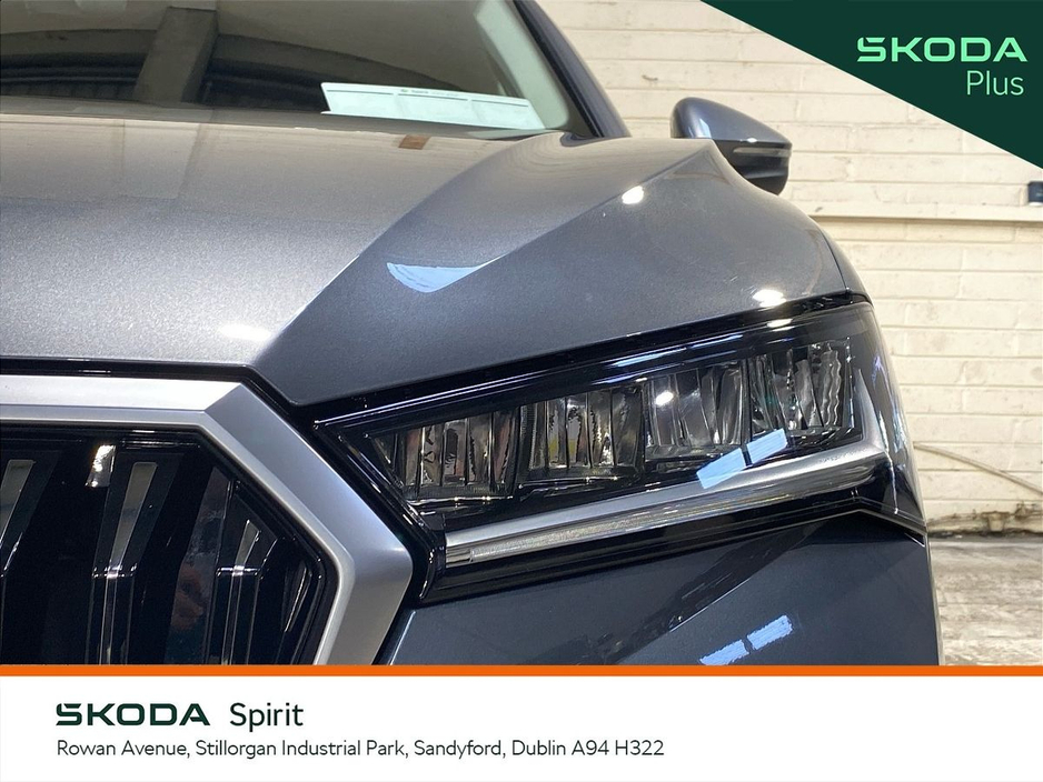 2025 Skoda Superb - image 17