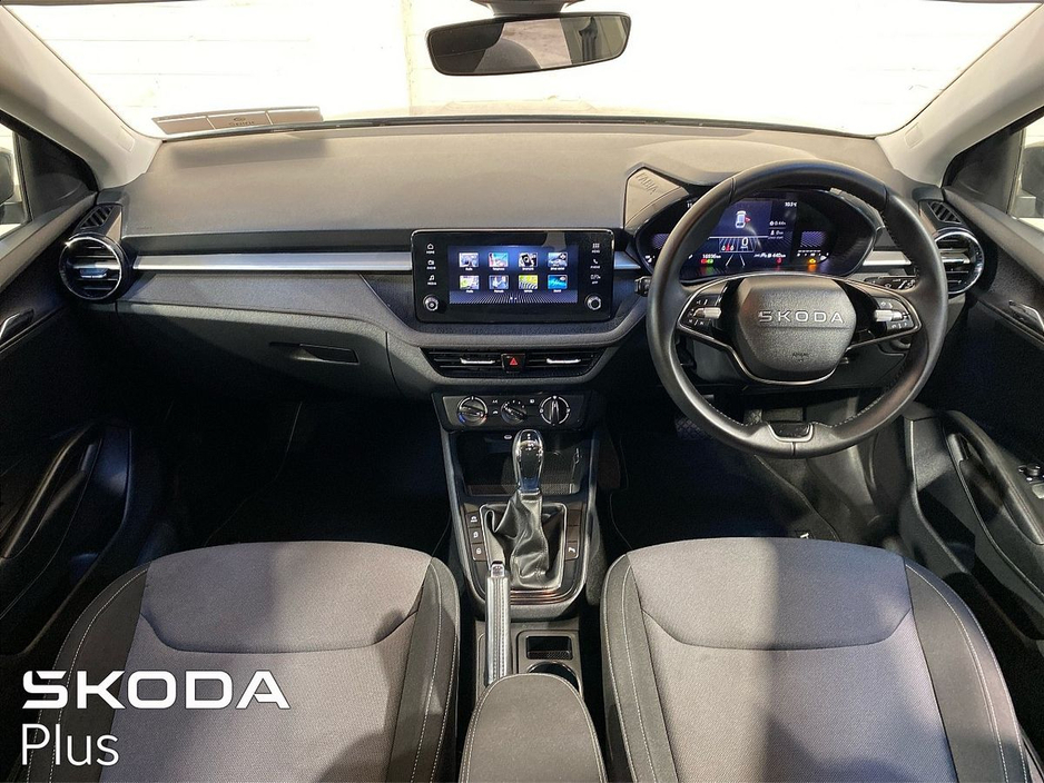 2025 Skoda Fabia - image 2