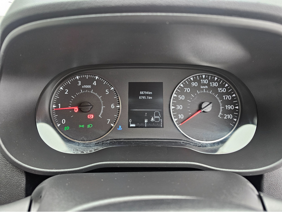 2023 Dacia Duster - image 16