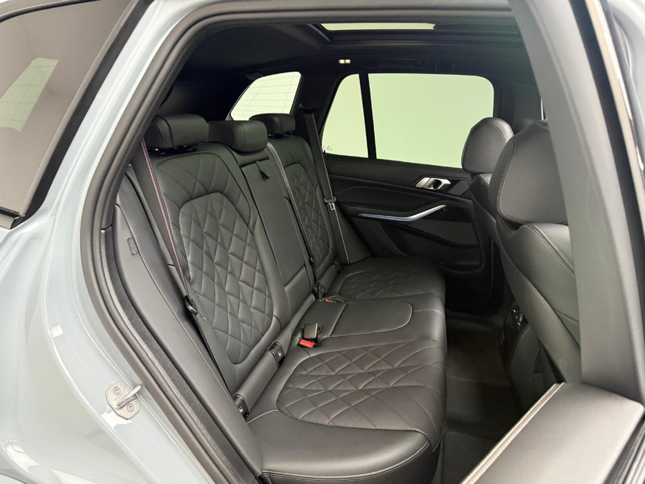 2025 BMW X5 50E M SPORT XDRIVE *PAN ROOF* €102,990