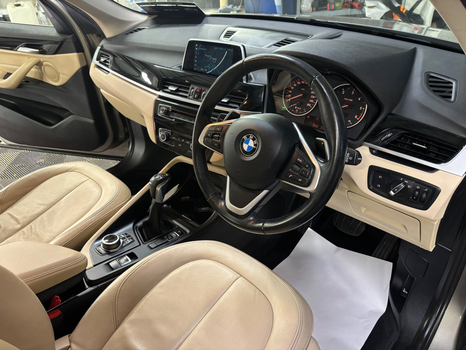 2018 BMW X1 - image 8