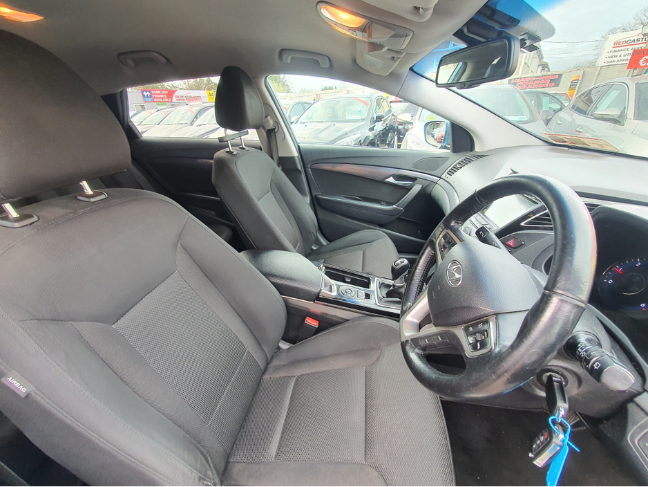 2012 Hyundai i40 - image 6