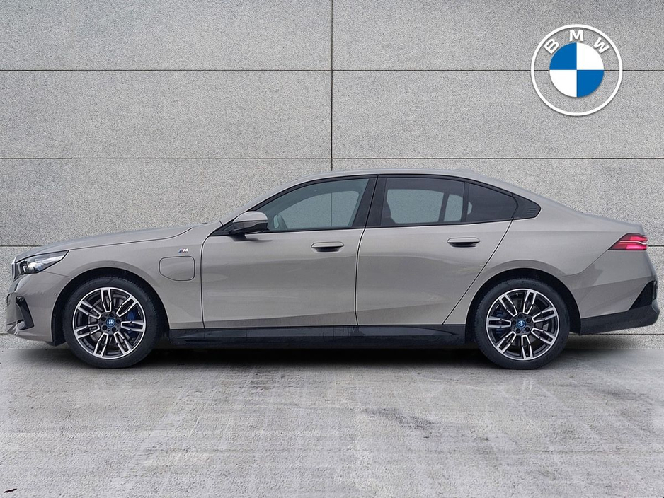 2025 BMW 5 Series 530e M Sport €63,995
