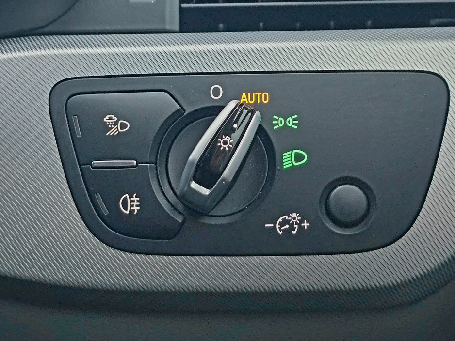 2016 Audi A4 2016 Audi A4 2.0tdi/Belt Done/Irish/1yr warranty €15,888