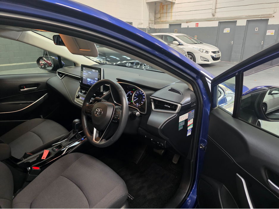 2020 Toyota Corolla - image 11