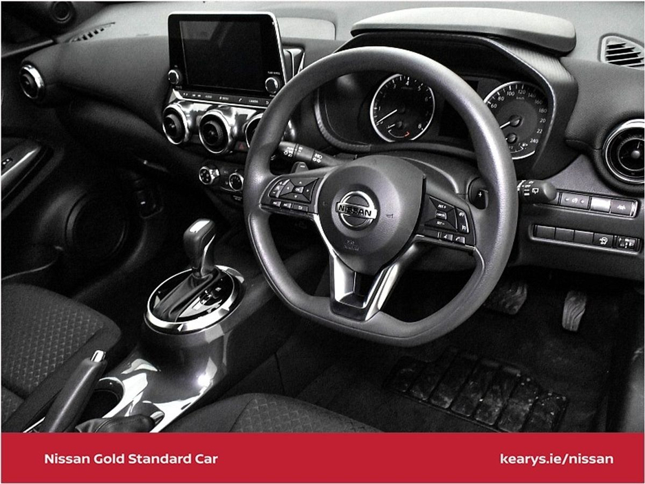 2020 Nissan Juke - image 6