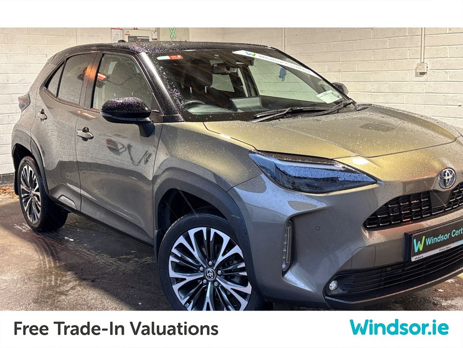2023 Toyota Yaris Cross 1.5 Hybrid Sol €30,995