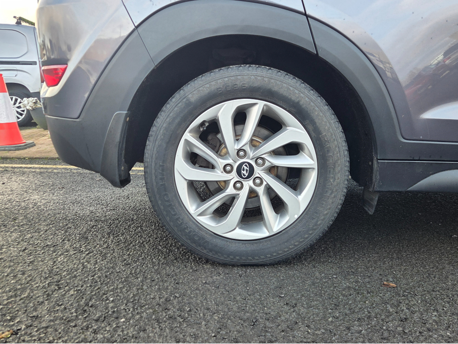 2016 Hyundai Tucson PREMIUM 5DR €10,990