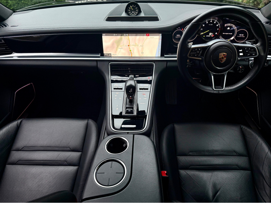 2018 Porsche Panamera 3.0 EHYBRID 4 5DR AUTO €56,950