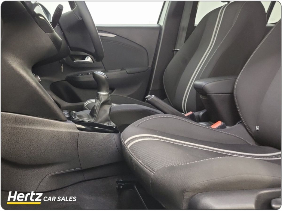 2023 Opel Corsa - image 5