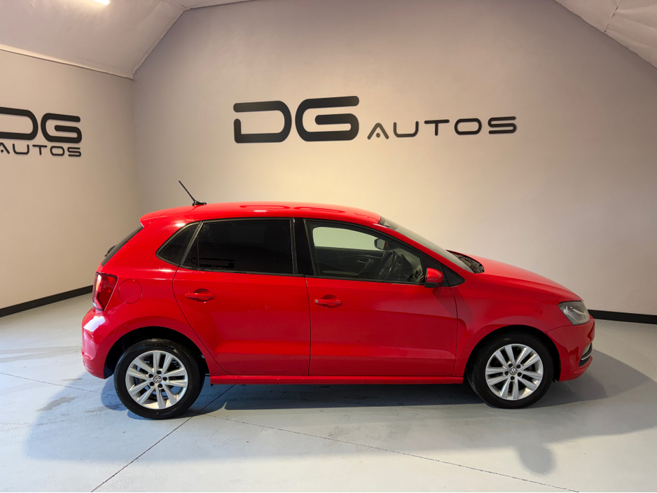 2016 Volkswagen Polo AUTO - 2 YEAR NCT - REVERSE CAMERA €11,950