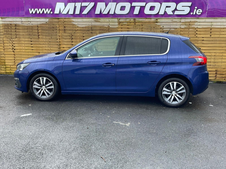 2018 Peugeot 308  €14,950