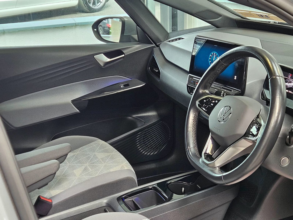 2023 Volkswagen ID.3 - image 13