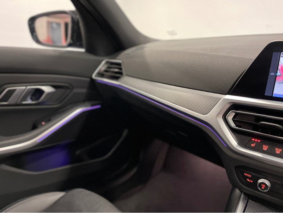 2019 BMW 3 Series 330 E M SPORT ***HI SPEC***GLASS SUNROOF***FINANCE AVAILABLE***PREMIUM CARS IN THE NORTH EAST*** €23,950