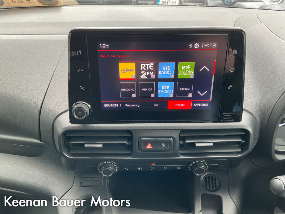 2023 Citroen Berlingo - image 11