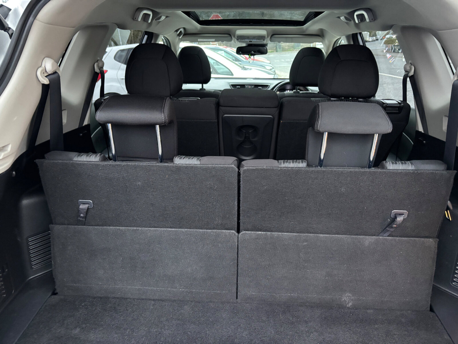 2019 Nissan X-Trail - image 19