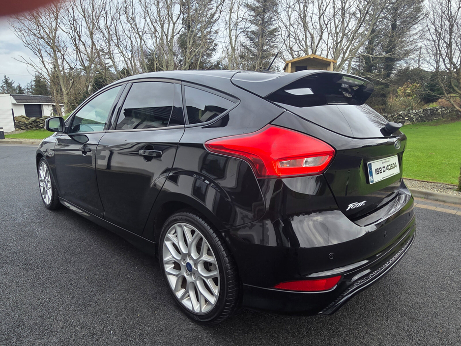 2016 Ford Focus 1.5 TDCi 120PS ST-Line €11,450